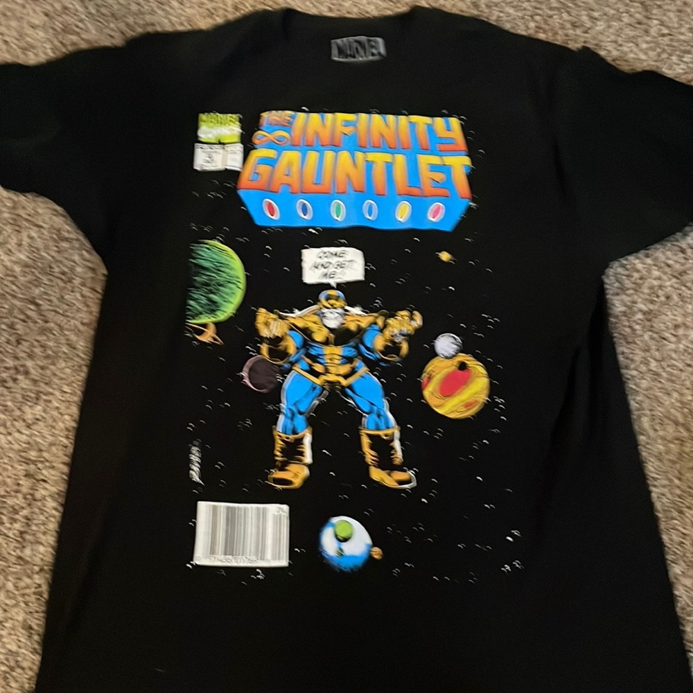 Marvel THE INFINITY GAUNTLET t-shirt